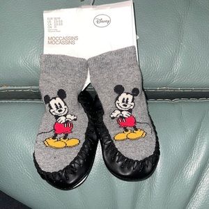 Baby Mickey Moccasins/booties NWT